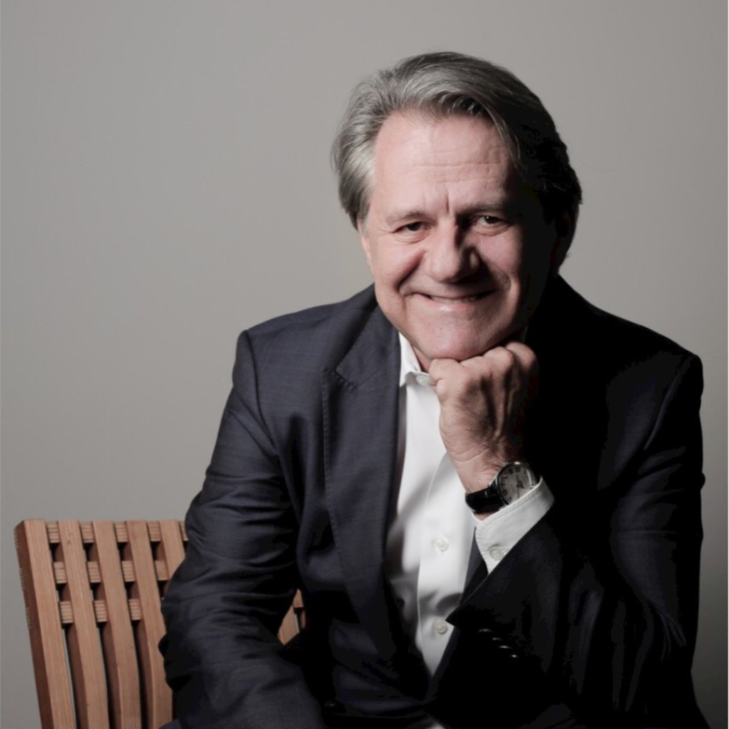 MIGUEL VIEIRA DA ROCHA
CEO – VITERBO INTERIOR DESIGN
LISBON – PORTUGAL 
20.12.2019
